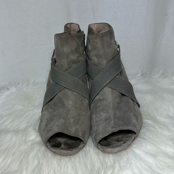 Vince Camuto Pamari Taupe Suede Wedge Peep Toe Booties Sz 11 - Picture 2 of 7